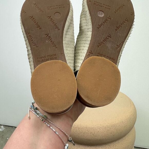 Antelope Anthropologie Radlee Cream Textured Leather Almond Toe Slip on Heel Mul - Picture 10 of 11